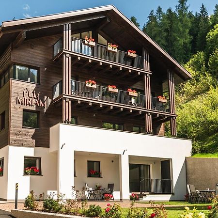 Chalet Miriam Wolkenstein in Gröden Exterior foto