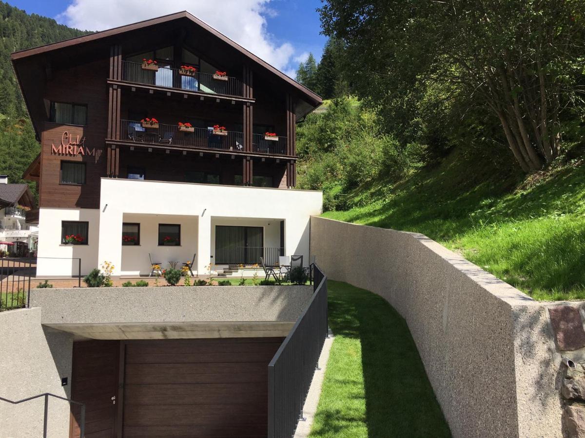 Chalet Miriam Wolkenstein in Gröden Exterior foto