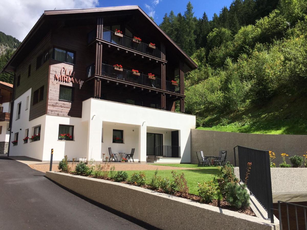 Chalet Miriam Wolkenstein in Gröden Exterior foto