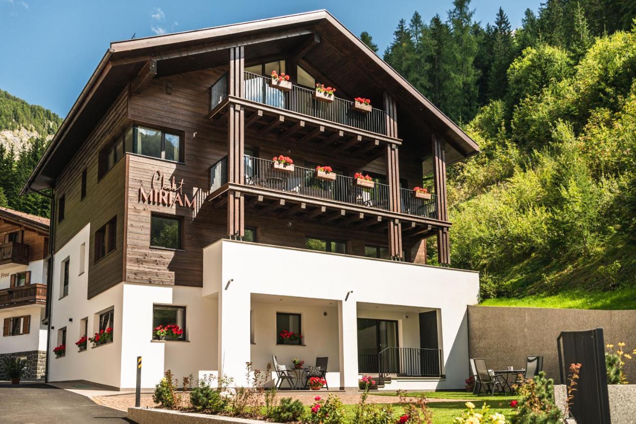Chalet Miriam Wolkenstein in Gröden Exterior foto