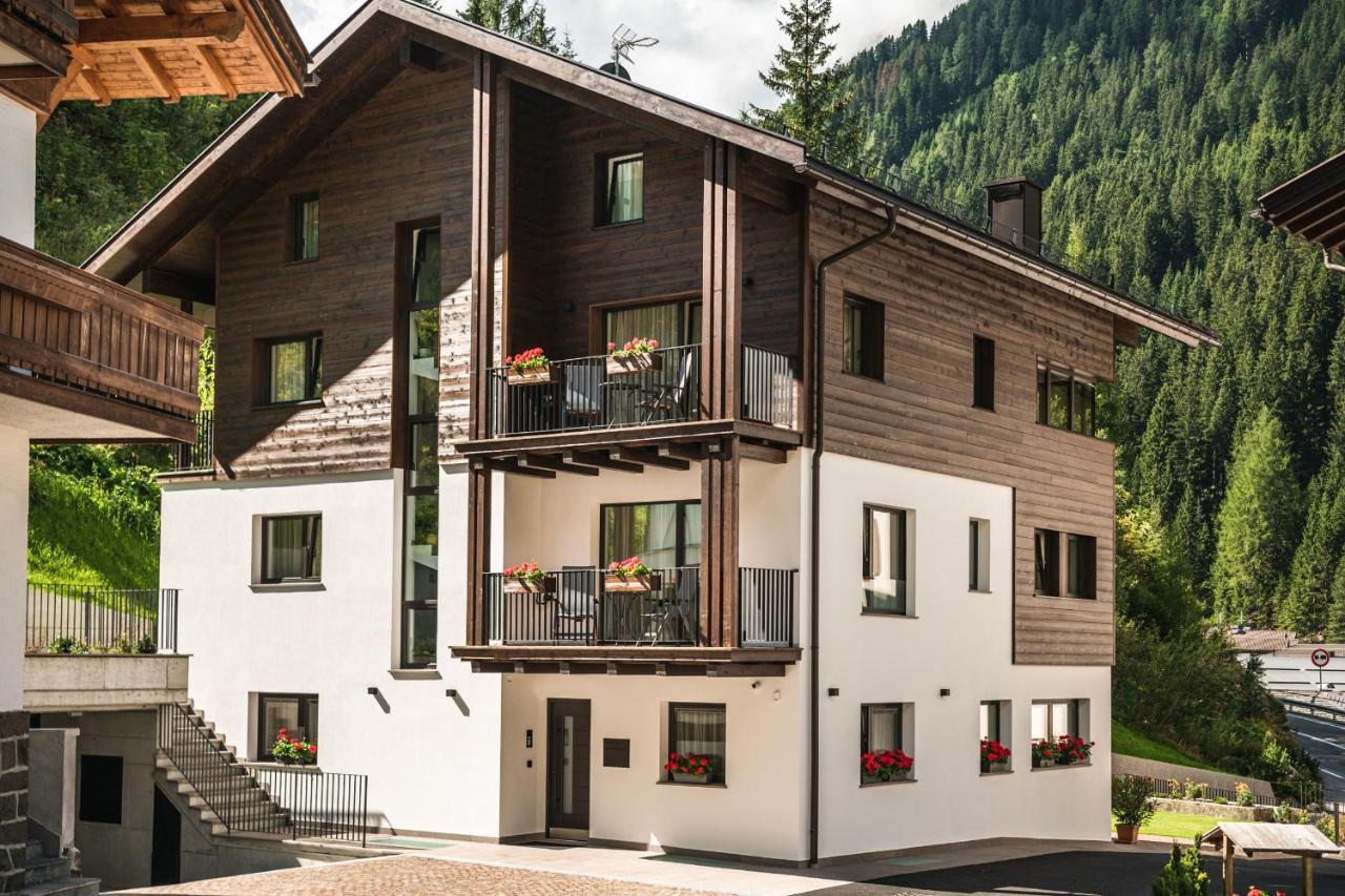 Chalet Miriam Wolkenstein in Gröden Exterior foto
